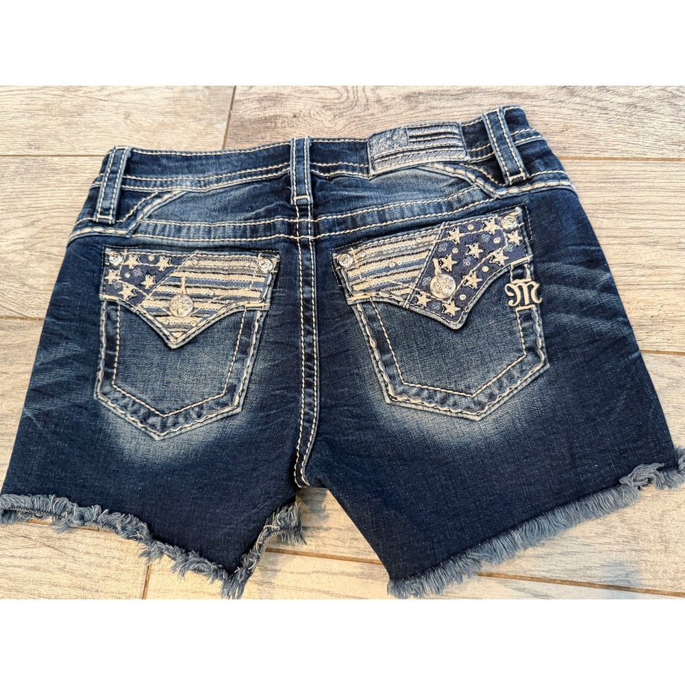 Miss Me Denim Shorts 27 Americana Star‎ Sequin Rhinestone Mid Rise Flap Pocket